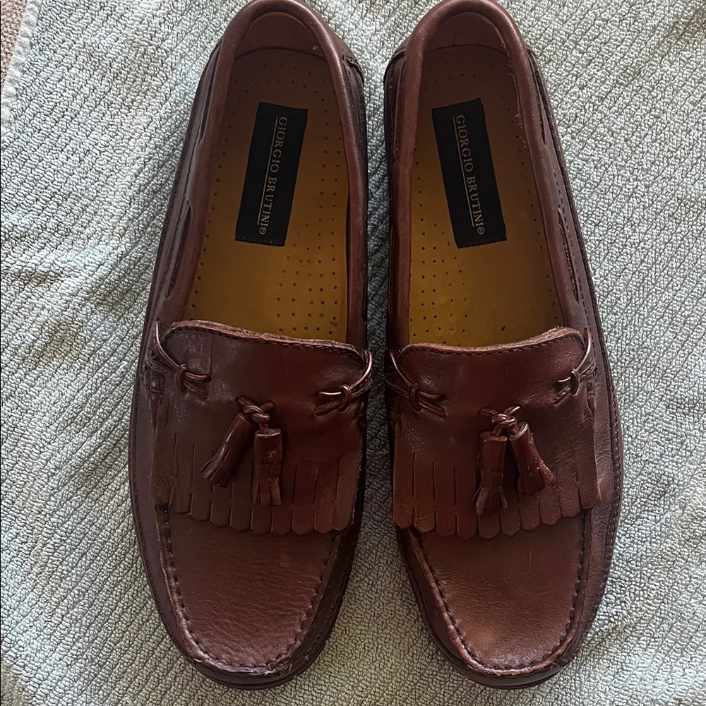 Size 10 GIORGIO BRITINI  MENS SHOES